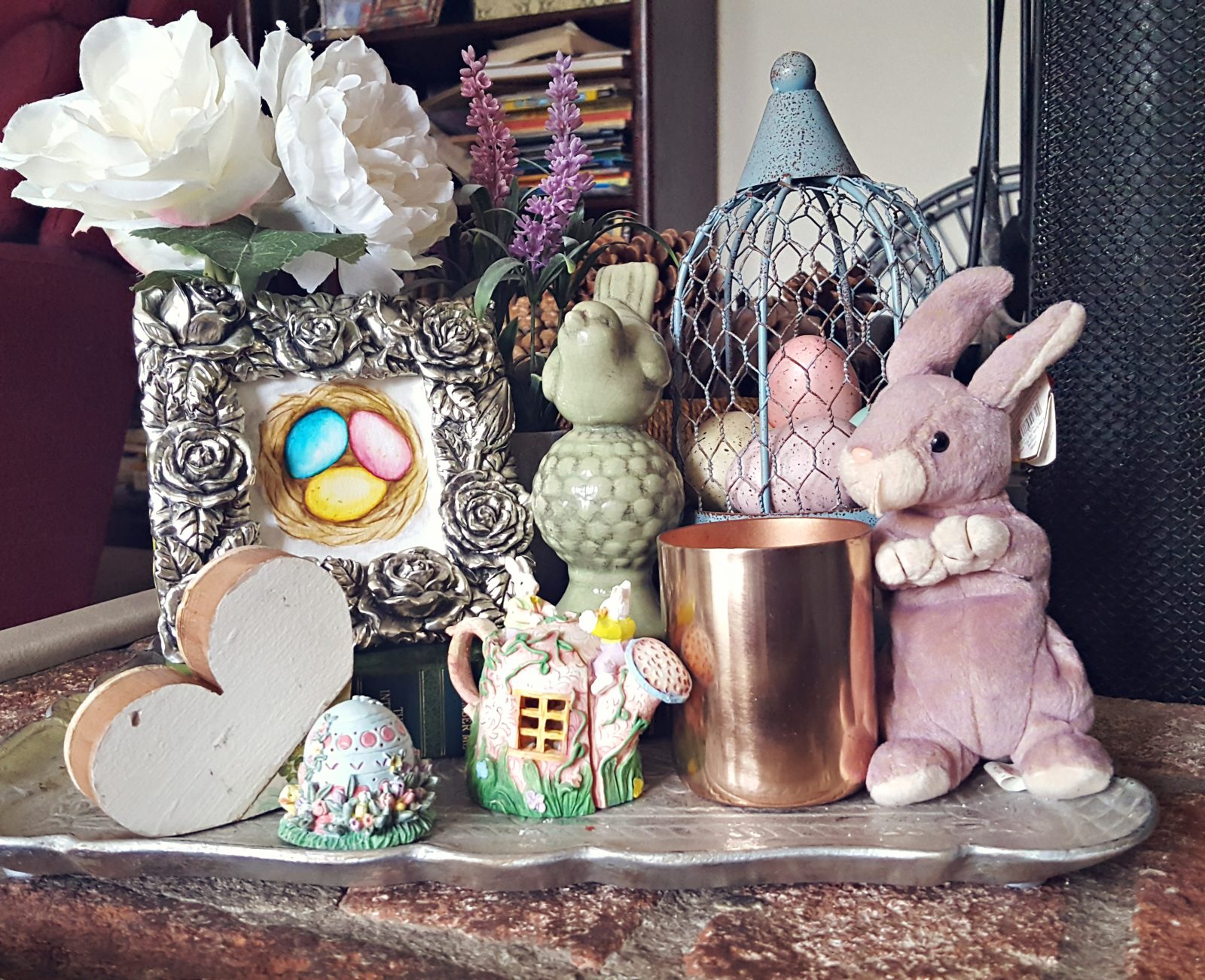 Easter Display, art, decor, Easter Eggs, painting